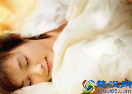 晚上睡不着觉怎么办？6种治失眠偏方让你躺下就睡