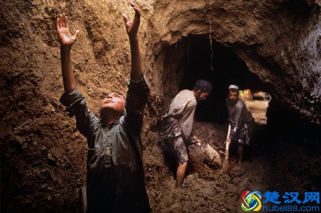 人生到底有什么意义？人为什么而活？