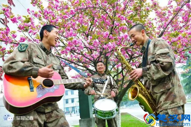 分享｜电台：你的诗和远方，我的风花雪月