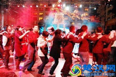 美国圣诞节有哪些风俗？圣诞节礼物送什么好？圣诞礼物送什么？