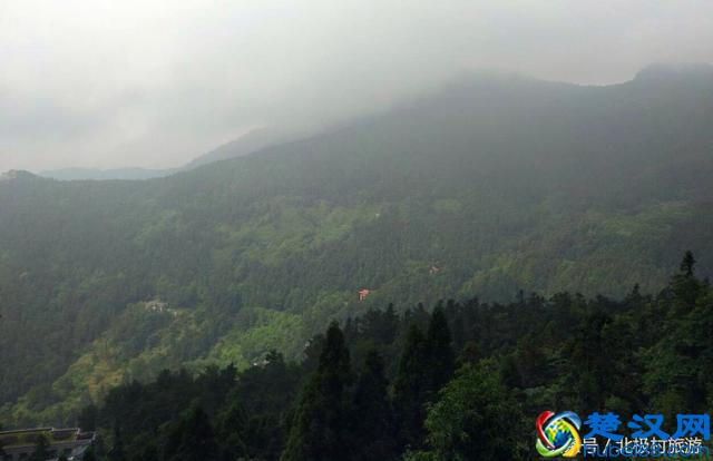 南岳衡山景区一日游，我国五岳之一，有“南岳独秀”的美誉