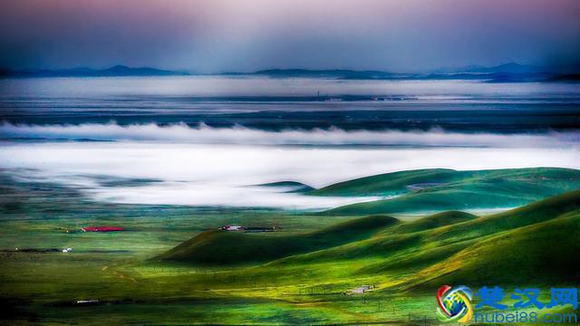 做人，不可盛气凌人，也不可低眉折腰