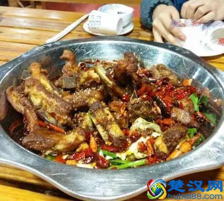 据说这是杨家坪最全的美食，不信你点点看！