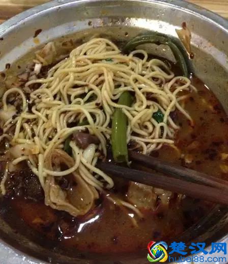 据说这是杨家坪最全的美食，不信你点点看！