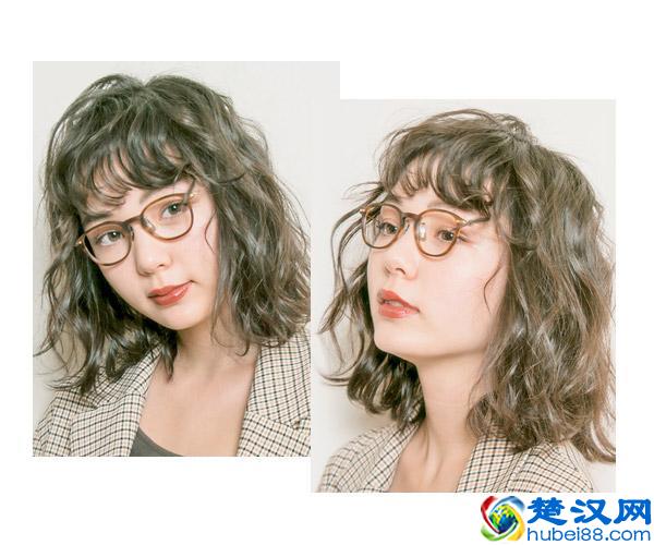 戴眼镜的女生适合什么发型?这10款看着就很美