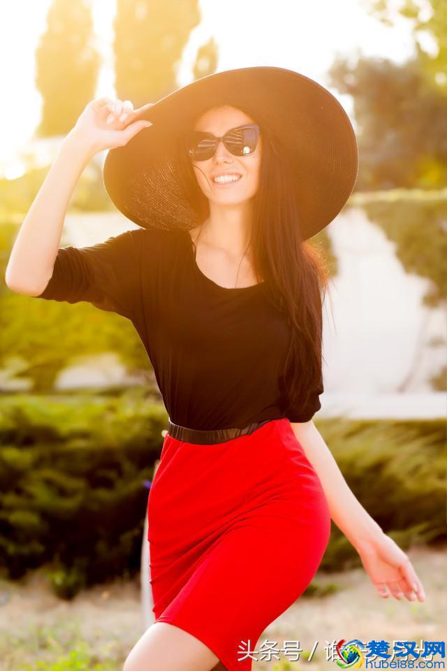 肩不宽的人穿什么衣服好看 教你轻松就能变得美丽动人