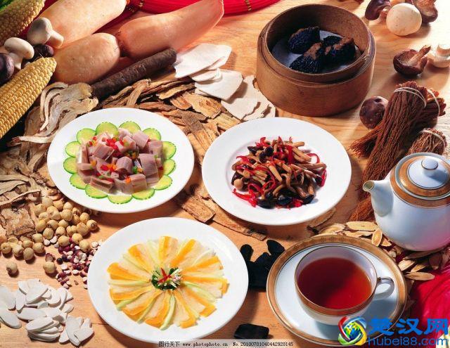 夫妻想创业做生意，只有6万资金可以投资做什么？