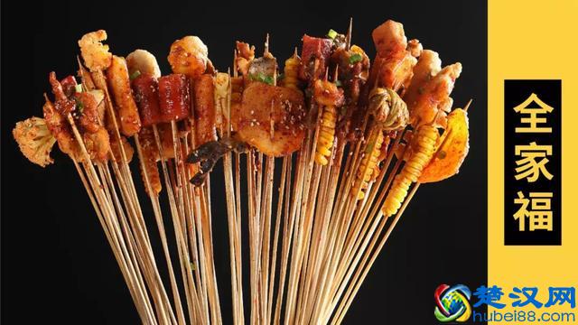 25平的炸串小店，开业40天月入30万，大众点评小吃排行榜前3