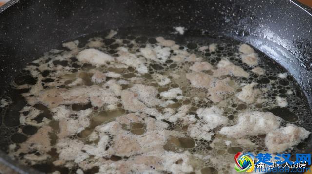 鸭肉别光会做啤酒鸭，试试这种做法，香味扑鼻，好吃解馋