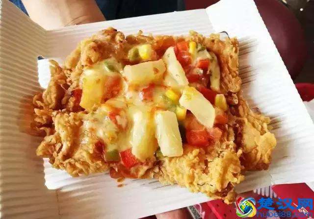 “炸鸡披萨”算什么！韩式肥牛、巧克力棉花糖····魔都这些披萨新口味你吃过吗？