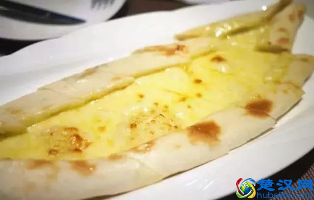 “炸鸡披萨”算什么！韩式肥牛、巧克力棉花糖····魔都这些披萨新口味你吃过吗？