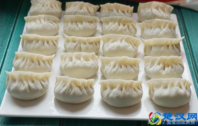 东北手工水饺实体店配方及制作全过程，不知道你，反正我喜欢饺子