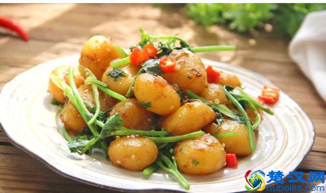 土豆别再炒着吃，试试这种做法，简单到没朋友，比大鱼大肉还好吃