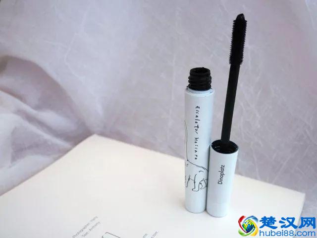 8款热门睫毛膏专业测评，Angelababy 最爱的睫毛膏居然垫底了！