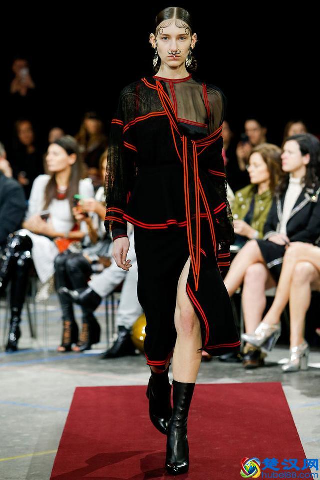 纪梵希Givenchy 2015秋冬系列巴黎女装秀