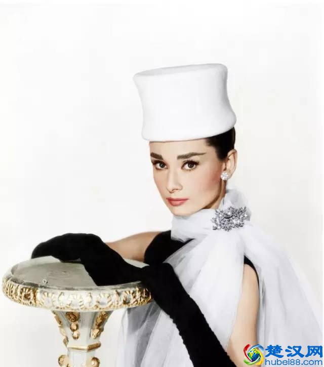 有情调的女人，为什么需要饰品？