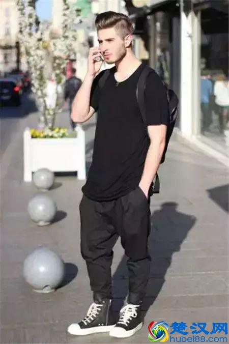 t恤搭配什么裤子？你对了吗