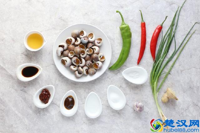 去夜排档必点这菜，就是太贵，向大厨偷师了，想解馋就在家做