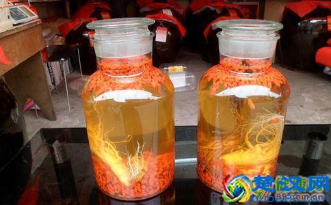 冬天喝什么药酒好 教你四款自制药酒