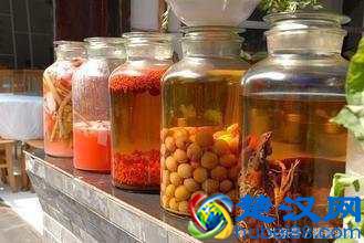 枸杞和什么泡酒最好，什么酒泡枸杞好