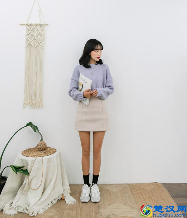 浅色毛衣怎么穿 6种穿搭方式穿出清新冬日倩影