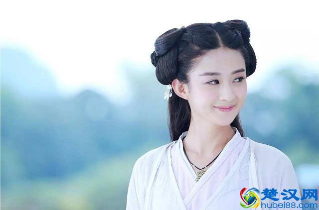 白子画是何时爱上花千骨的？