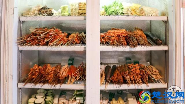 成都这5家只有几张桌子的店，生意却好到爆！凭什么？