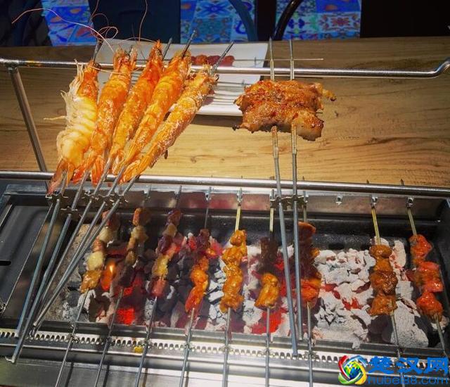 夏天就是吃夜市的季节，快来收藏西安最火的这六大夜市吧