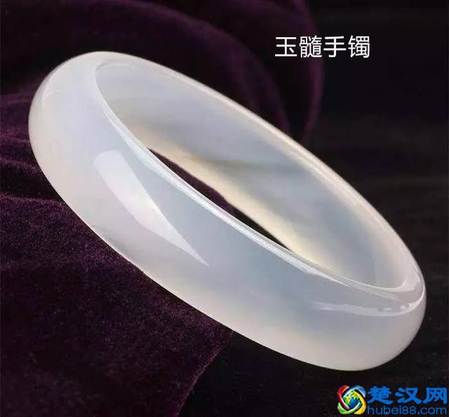 适合女生夏天戴的手链有哪些？