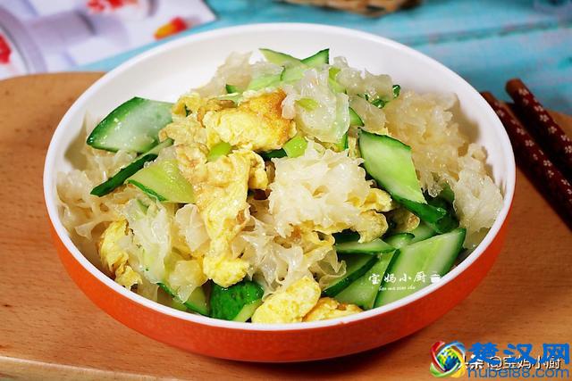 夏季燥热，好多人都容易上火，常吃这10道菜可败火，清凉一夏