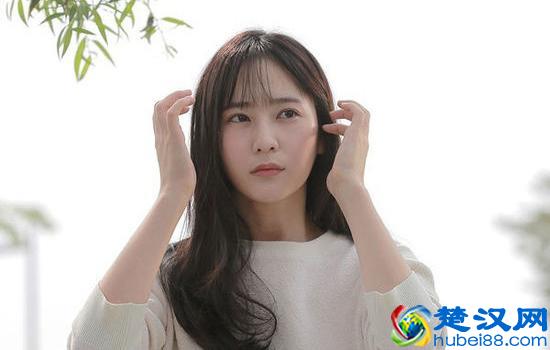 额头高适合什么刘海 六款气质刘海助你拯救额头