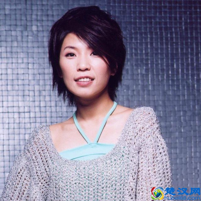 再听《叶子》，忽觉阿桑已逝8年，还有多少人记着她？