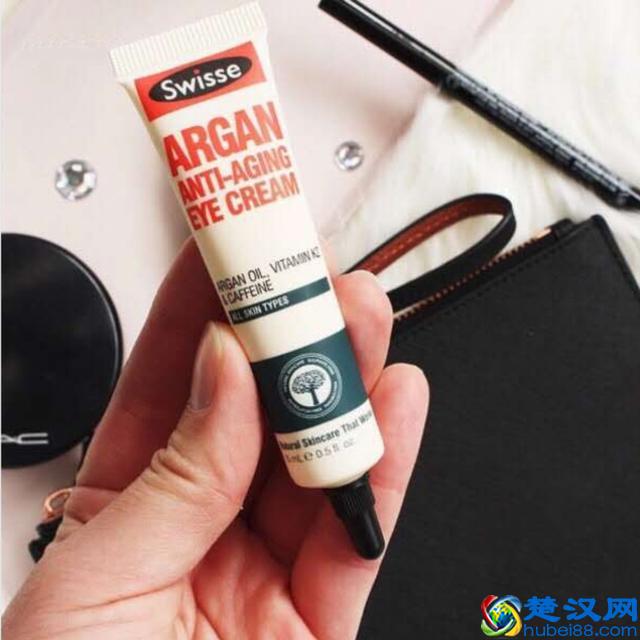 这5款眼霜不仅口碑爆棚均价还不超几十块钱！最适合20岁左右用了