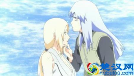 火影里的经典之吻，纲手轻吻初恋和鸣人，鸣雏定情！