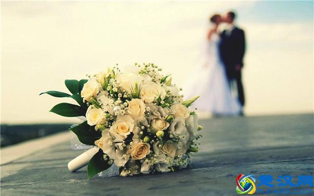 ​表白后被拒，还应该继续追吗？