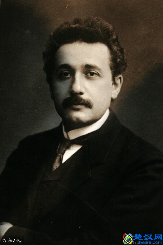 爱因斯坦的广义相对论到底是什么？