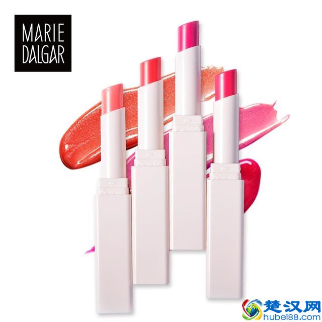 法国迪奥口红，美国雅诗兰黛口红，中国口红哪个品牌好用呢？