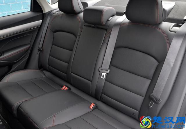 8万起的吉利缤瑞值得入手吗？驾驶2个月后，车主说出六个字