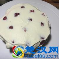 草莓鲜奶油蛋糕的做法步骤