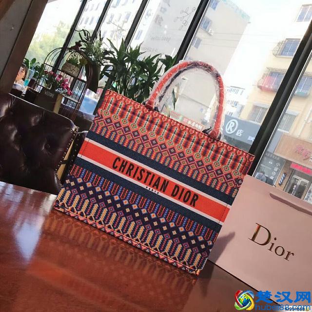 全球几大奢侈品包包品牌！你知道几个？带你看看广州电商货源