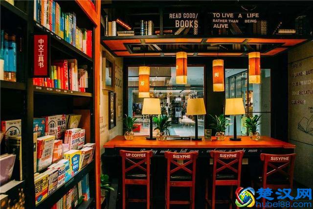 “红、绿、黑”，西西弗标准店有啥秘诀？