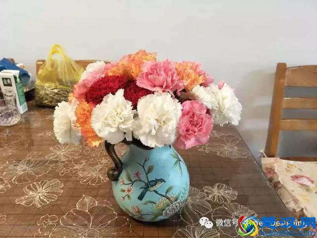 经营20年花店店主来教你如何让鲜花保持更长时间