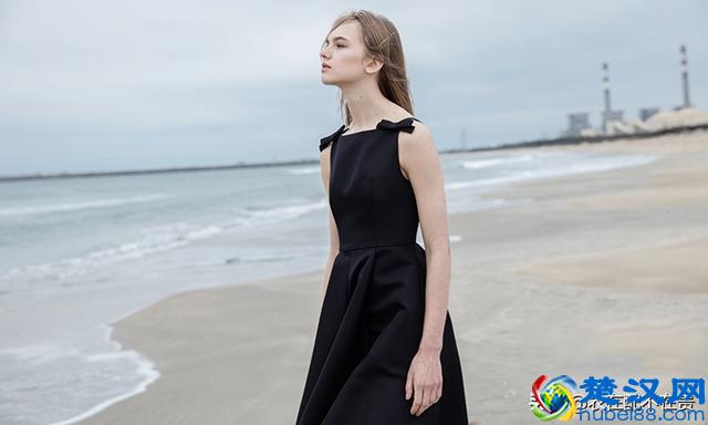 女人低调有品位，就靠这5个高级又小众的牌子，好穿又不贵！