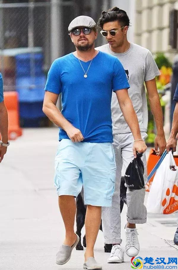 《泰坦尼克号》的杰克和露丝一起长胖，颜值掉线但衣品还在