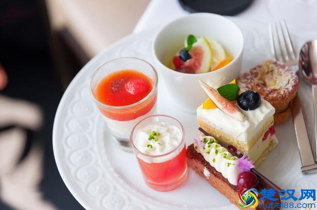 冬天到了，饮品店应该要如何利用产品赚钱呢？