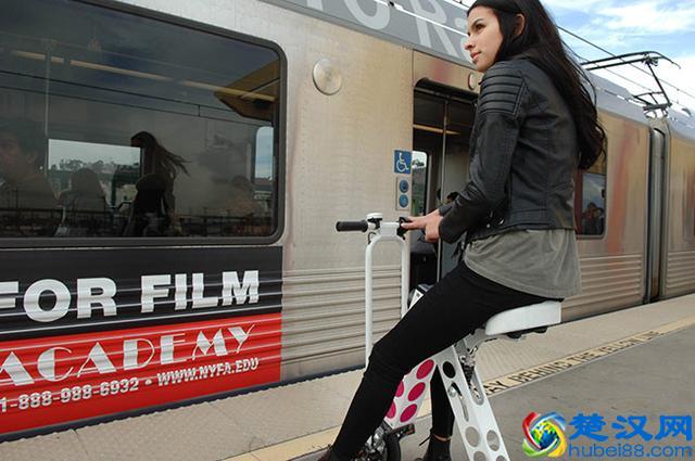 全球最小最方便的折叠电动车