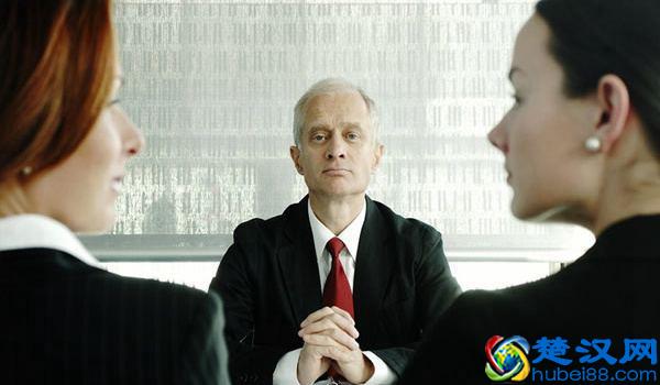 文科女生学什么专业好?适合专业有哪些?