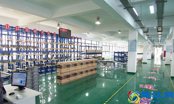 文科女生学什么专业好?适合专业有哪些?