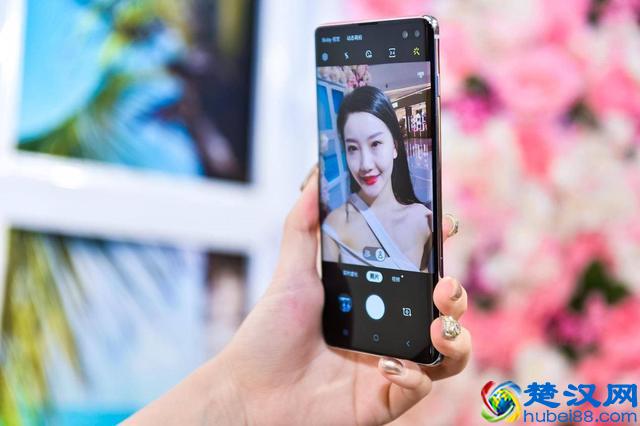 三星S10系列超强摄像配置果然给力！明星都被种草啦！