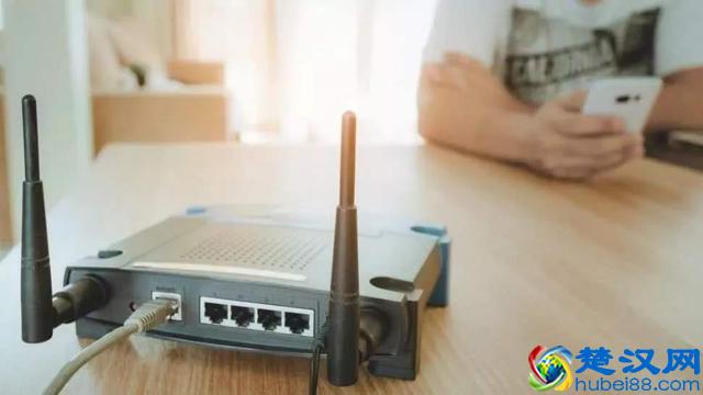 WIFI速度慢不是网络原因，有个提速“开关”，找到后网速快一倍